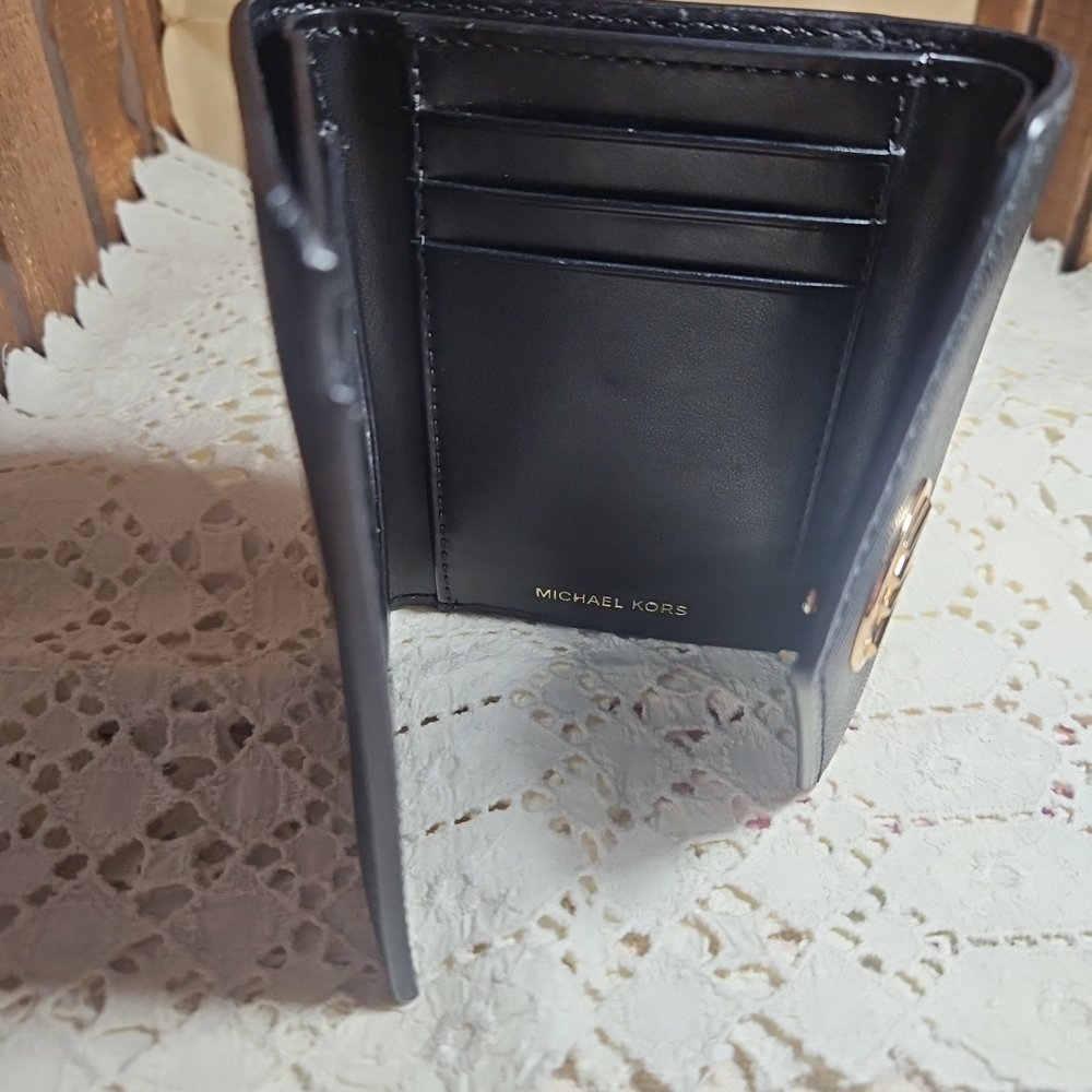 Michael Kors Black Wallet - Picture 4 of 8